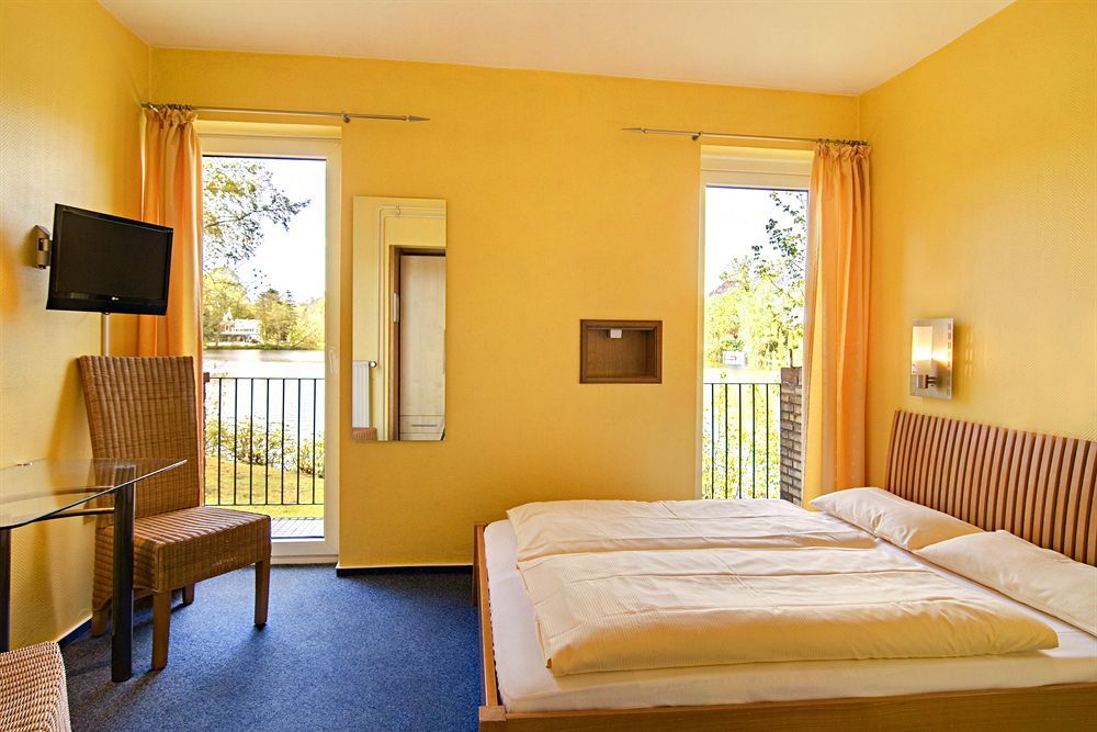 Hotel Am Muehlenteich Любек Екстер'єр фото